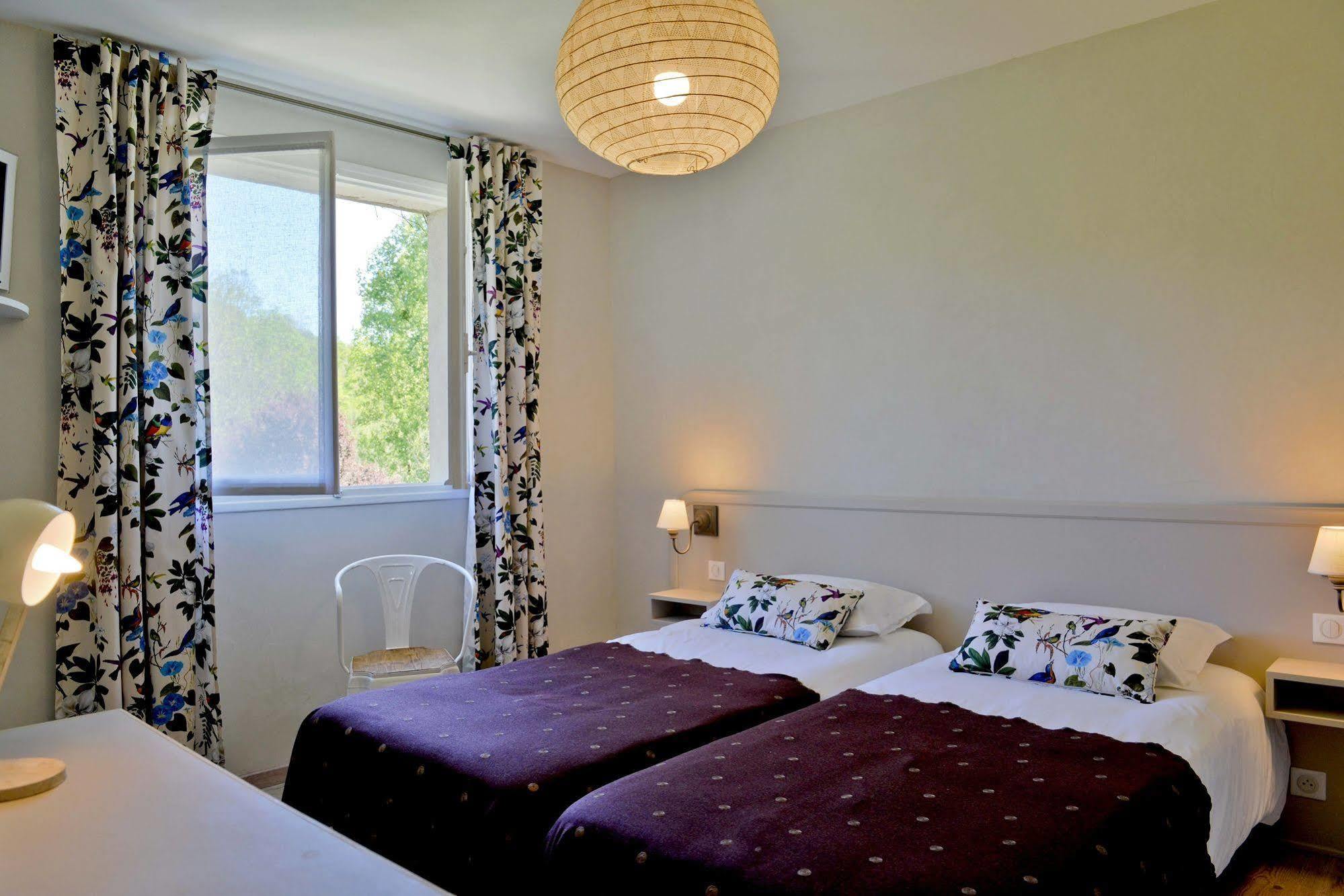 Hotel Les Bains De Secours Sévignacq-Meyracq Εξωτερικό φωτογραφία
